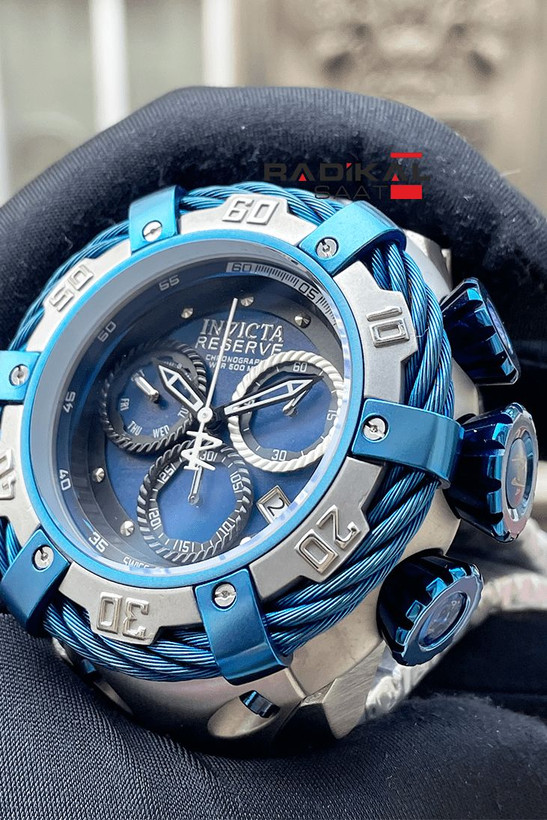ساعت مردانه INVICTA اصلی BOLT FOR MEN ORIGINAL ۳ موتور کرنوگراف موتور میوتای ژاپن ضدآب دارای روزشمار ۲ زمانه قاب و بند فول استیل رنگ ثابت