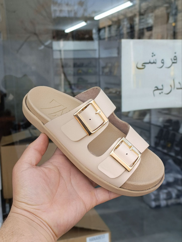 🤩 مدل جدید 👆👆 مدل دوسگگ درشت قالب کار ریز میباشد رویه بیاله دوبله شده وارداتی زیره پیو نرم و سبک کیفیت تضمینی تمیز باغ