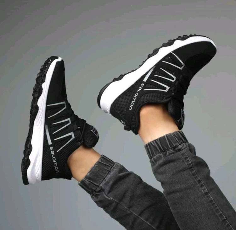 کفش اسپرت مردانه مدل سالامون👟🔥 ✅جنس رویه پارچه و فابیلاک ✅زیره از جنس pu تزریق مستقیم