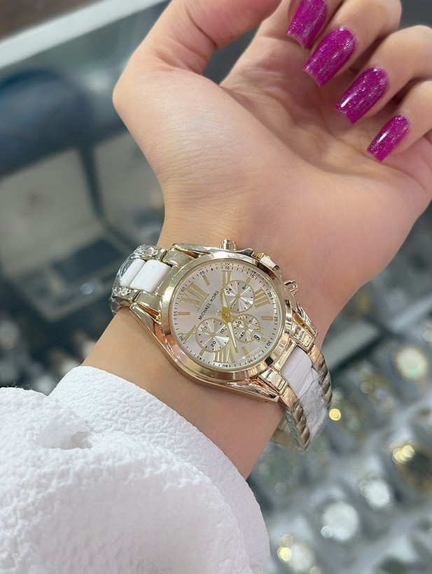 MICHAEL KORS FOR LADY'S ساعت زنانه بند #سرامیکی قفل مخفی دور استیل کیفیت عالی رنگ ثابت ضدآب سایز صفحه حدود 30میلیمتر