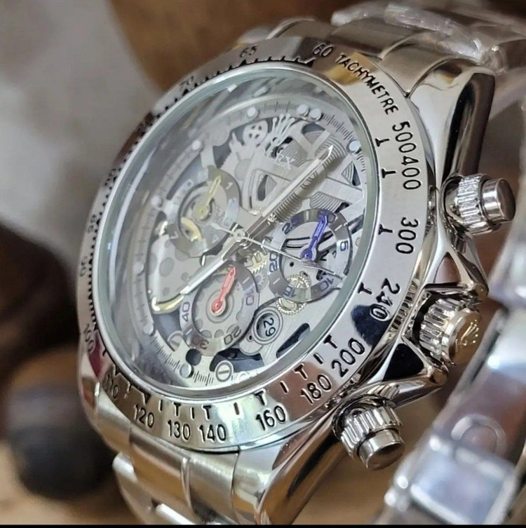 Rolex Submariner ساعت رولکس سابمرینر موتور ژاپن دارای روزشمار قاب دوار بند و قفل استیل شیشه کریستال حک لوگو برروی دسته موتور
