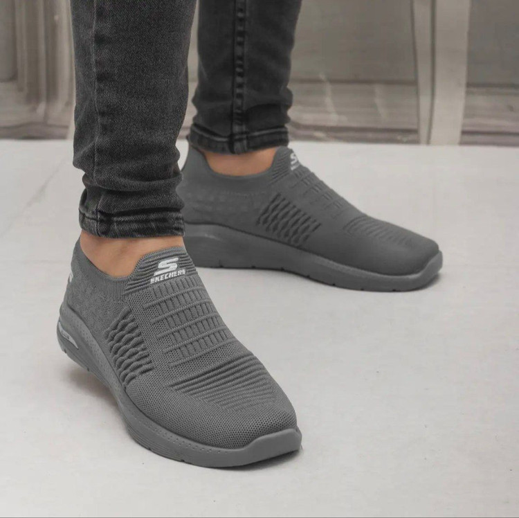 کفش جدید مردانه مدل بافت اسکیچرز 👟 ✅جنس رویه بافت پارچه درجه یک ✅زیره pu (پلی اورتان) ✅️سایزبندی 41 تا 45 ✅کفی طبی ✅قابل شستشو 💰پورسانت عالی💰 🚀 #کتونی_مردانه#کفش_مردانه