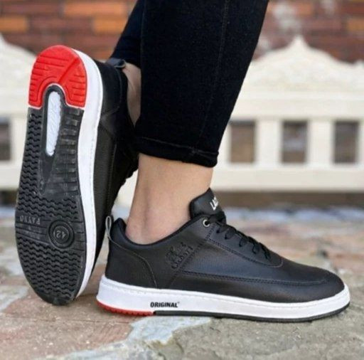 🆔 شناسه : #76346 نام : کفش اسپرت مردانه مدل لاگوست 👟🔥 ✅جنس رویه چرم صنعتی با کیفیت ✅جنس زیره پی یو ✅دوردوخت شده ✅نرم و منطعف