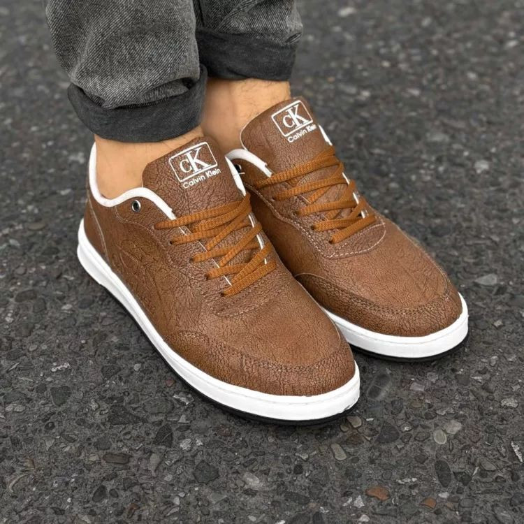 🆔 شناسه : #76346 نام : کفش اسپرت مردانه مدل لاگوست 👟🔥 ✅جنس رویه چرم صنعتی با کیفیت ✅جنس زیره پی یو ✅دوردوخت شده ✅نرم و منطعف