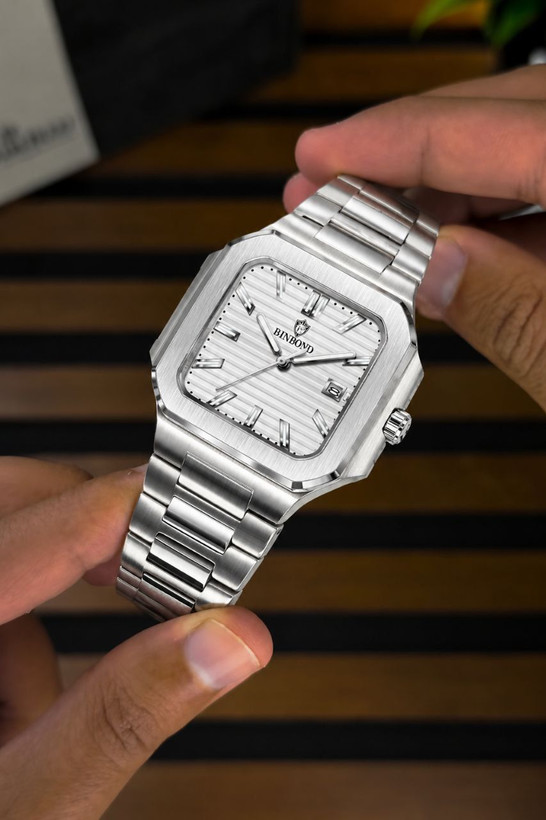 ☑️BIN BOND 《highe quality》 Original watch ⌚️بین باند مدلی نو مناسب آقایان مقاوم دربرابر آب برندشرکتی اوریجینال کارت گارانتی دارای روز شمار ضخامت ۱۱میل قطر صفحه ۴۵میل بند استیل فولاد شیشه سافایر شب نما قفل دو پروانه موتور کوارتز موجود در چهار رنگ