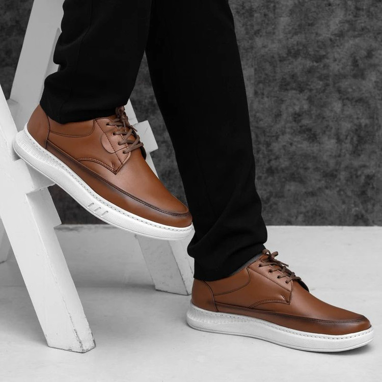 کفش مردانه مدل آلبرت🔥👟 ✅جنس رویه چرم صنعتی لکسوس ✅زیره از جنس پلیمر دور دوخت شده