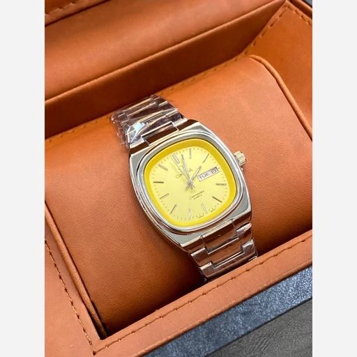 OMEGA CLASSIC  #فلزی موتور ژاپن #دوتقویم روزشمار و ایام هفته بند استیل رنگ ثابت سایز کلاسیک  ضدآب