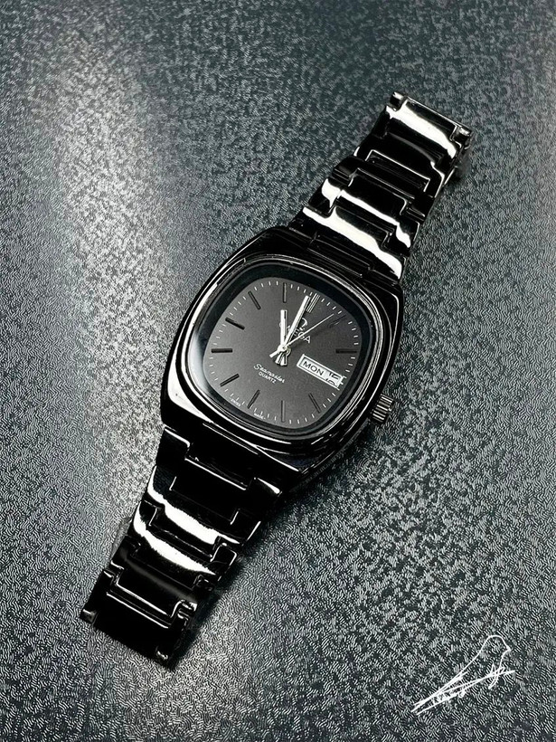 OMEGA CLASSIC #فلزی موتور ژاپن #دوتقویم روزشمار و ایام هفته بند استیل رنگ ثابت سایز کلاسیک ضدآب