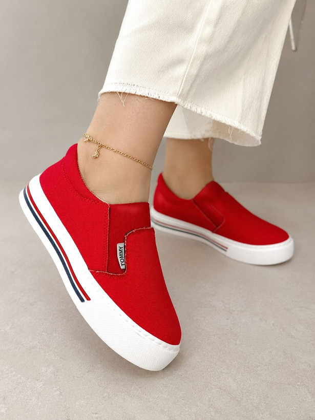ونس TOMMY جدید در سه رنگ سبک راحت و با کیفیت