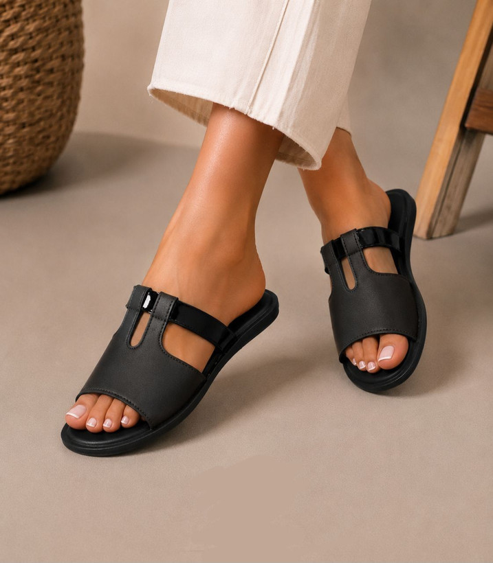 صندل زنانه مدل تیموتی👡 #زنانه ✅جنس رویه چرم مصنوعی ✅زیره از جنس pu نرم و منعطف