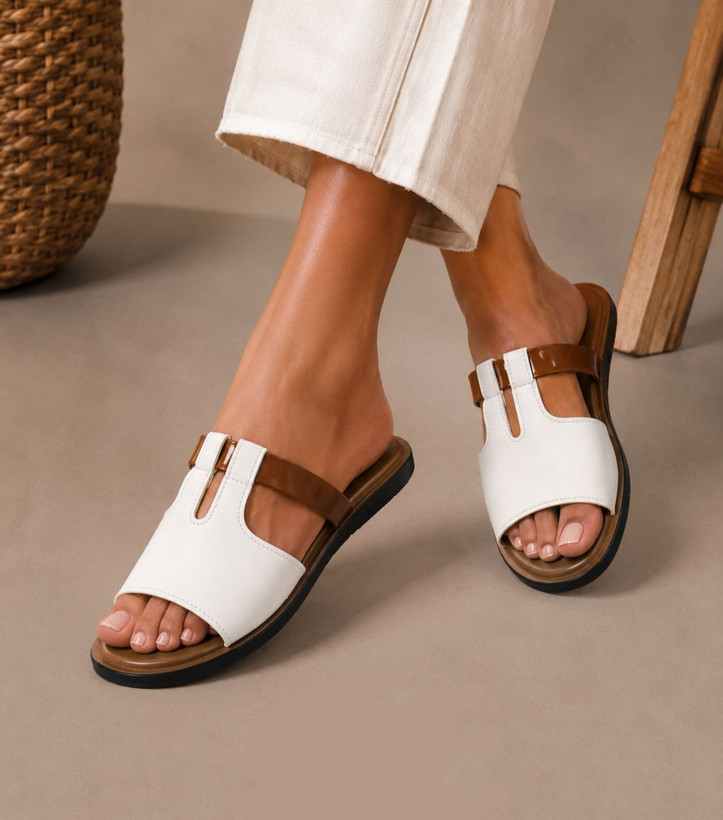 صندل زنانه مدل تیموتی👡 #زنانه ✅جنس رویه چرم مصنوعی ✅زیره از جنس pu نرم و منعطف