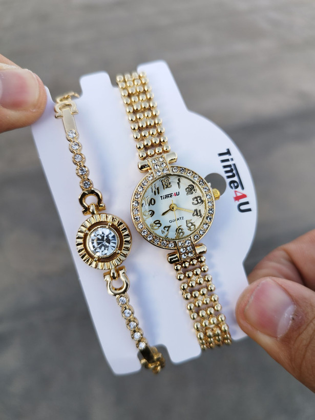 کد 2970 ساعت زنانه ست دستبندی برند TIME4U ✅ باکیفیت ( سفارشی ) ✅ ضد آب ( واشر دار ) ست دستبند طراحی خاص، زیبا ظریف قفل دستبندی موتور کوارتز 
