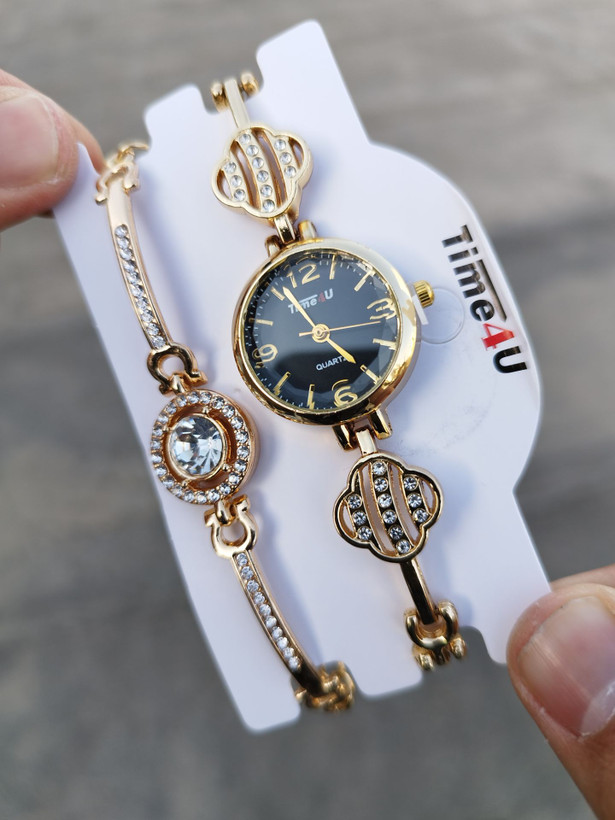 کد 2970 ساعت زنانه ست دستبندی برند TIME4U ✅ باکیفیت ( سفارشی ) ✅ ضد آب ( واشر دار ) ست دستبند طراحی خاص، زیبا ظریف قفل دستبندی موتور کوارتز 