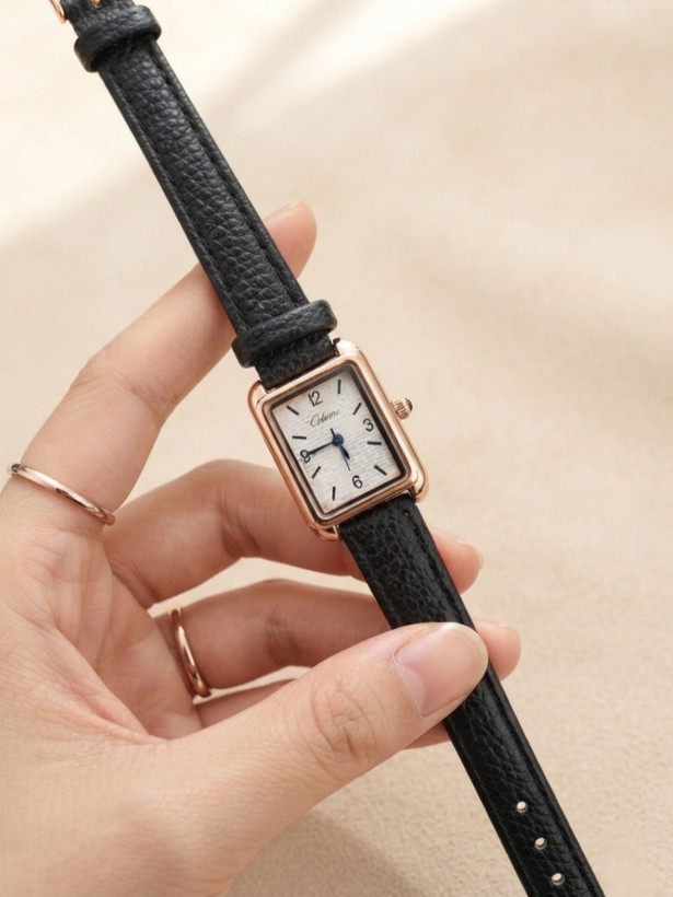 کد 2971 ساعت زنانه چرمی COLOMI طراحی خاص، زیبا ظریف قفل سگگی موتور کوارتز 